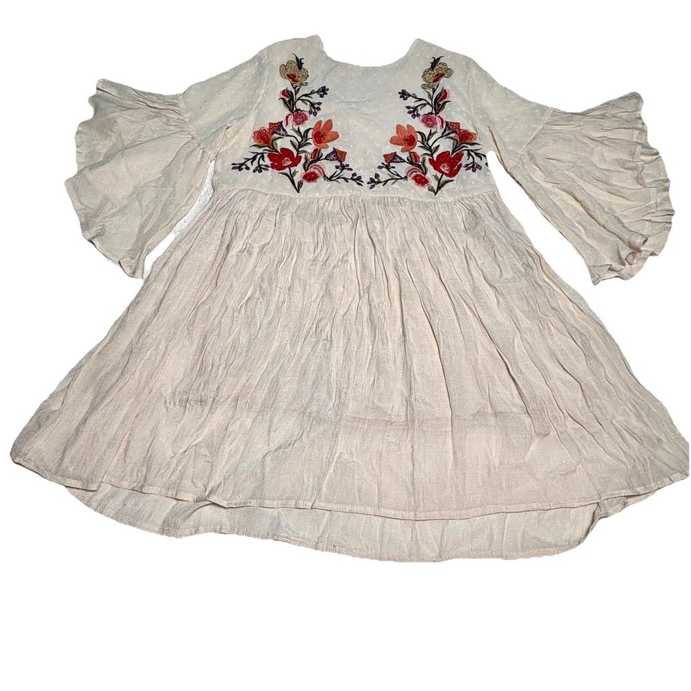 Umgee Dress Sz M Fully Lined Boho Dress Floral Embroidery Fluted Sleeves Light